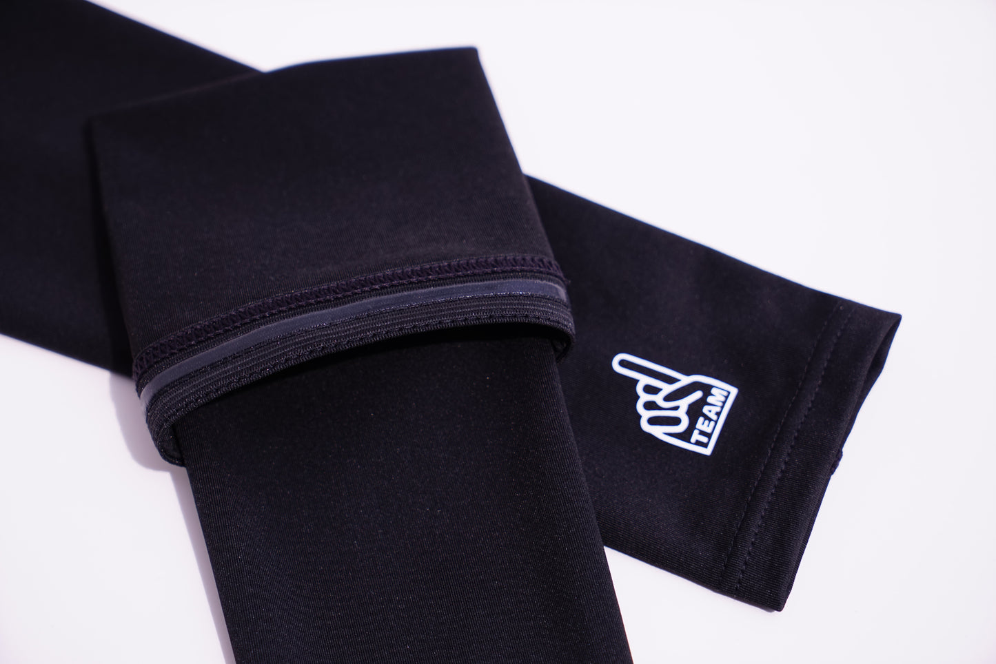 Arm Sleeves (1 Pair)